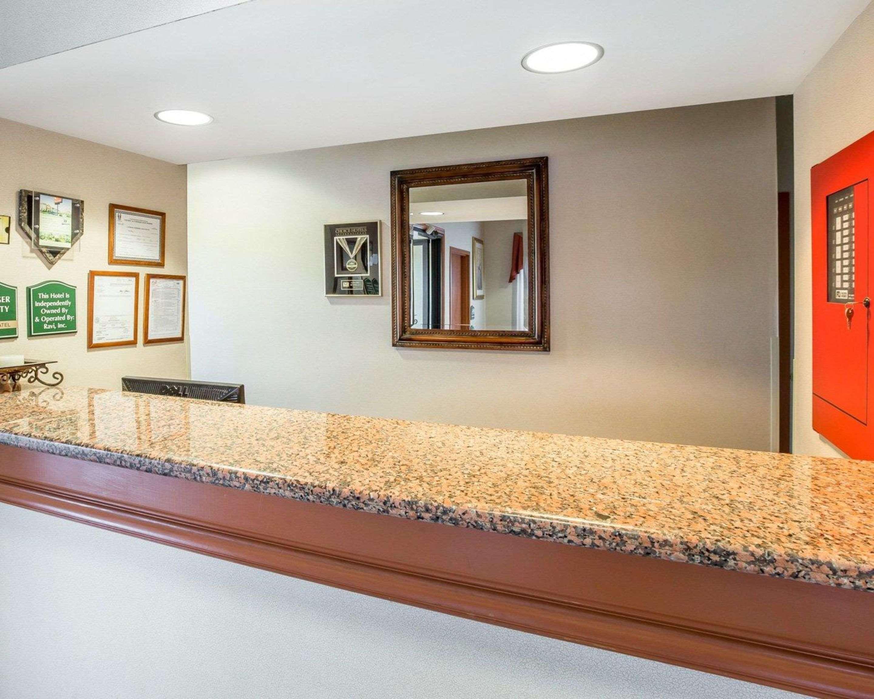 Econo Lodge Brunswick Dış mekan fotoğraf